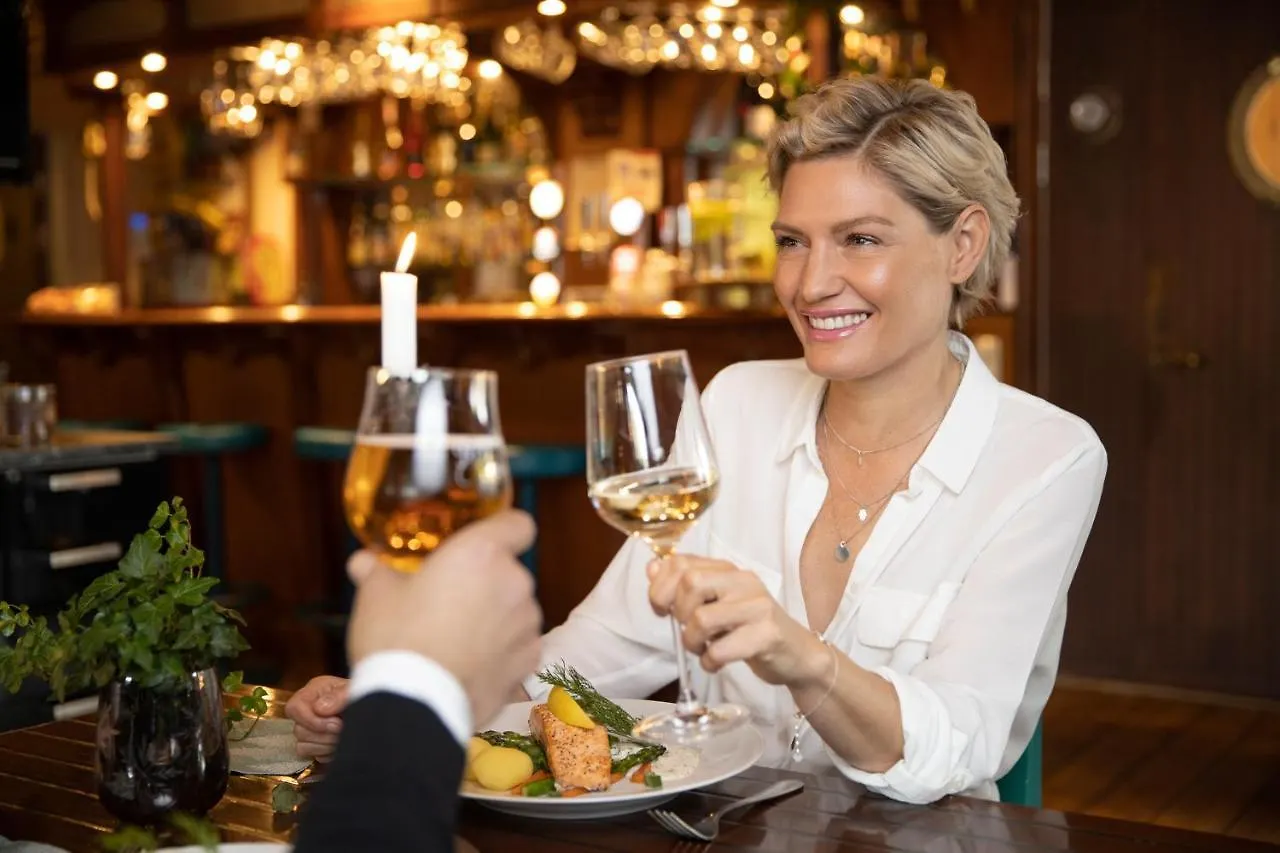 Treetop Spa Hangout & Hotel Gothenburg